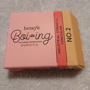 *BRAND-NEW/SEALED* Benefit 'Boi-ing' Industrial Strength Concealer - #2